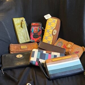 Lot of 9 Fossil Wallets ***read description ***